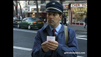 Принялась работать обеими дырками