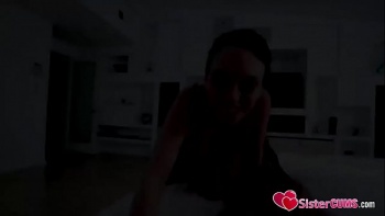 Чтобы сестра тут же проиграла