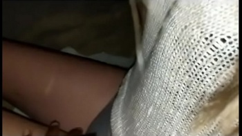 Порно видео незнакомец забрызгал спермой большую грудь девушки