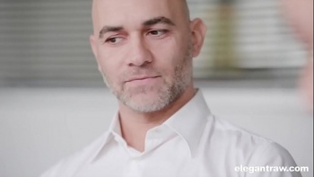 Смотреть лучшее втроем