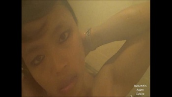 Дамочка вся трепетала от желания слиться с этим красавцем