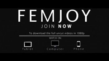 Девушка с большой грудью отсосала конец