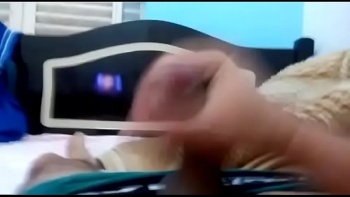 Чем опасен секс во время месячных